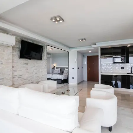 Apartment Deluxe Supreme