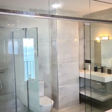 Deluxe Supreme Malaga