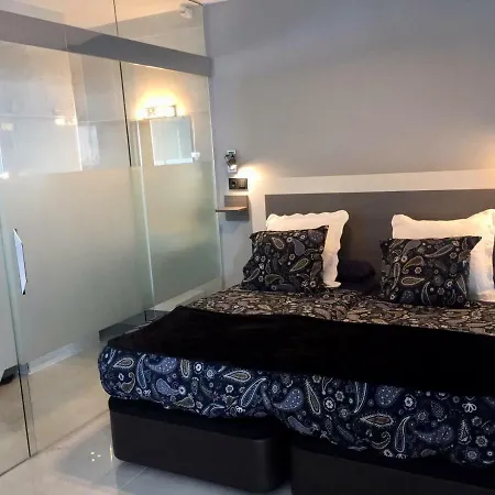 Deluxe Supreme Apartment