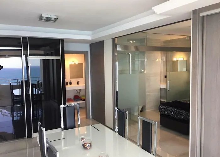 Deluxe Supreme Apartament *