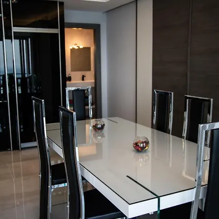 Deluxe Supreme Apartament
